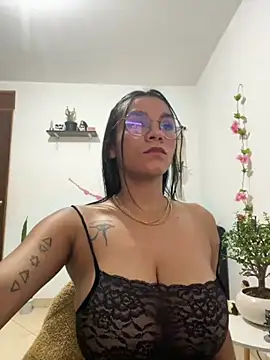 Snapshot of Zendaya11 chatting on November 2025 05:08:02 AM Zendaya11 online show from November 2025 05:08:02 AM