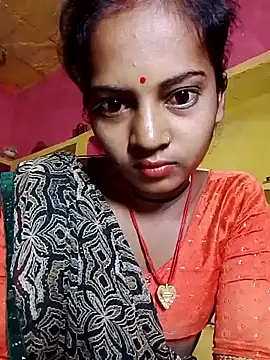 Snapshot of Hot_bbbb chatting on November 2025 10:53:02 PM Hot bbbb online show from November 2025 10:53:02 PM