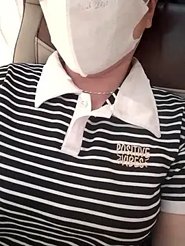 Jessical--Li online show from October 2025 03:17:02 AM