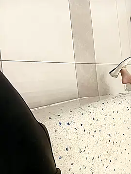 Jessical--Li online show from November 2025 06:37:02 AM