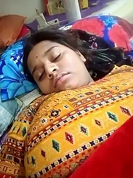 Snapshot of Hot_crety chatting on November 2025 11:58:02 PM Hot crety online show from November 2025 11:58:02 PM