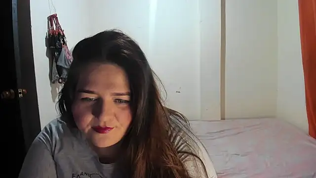 Daphne girlsex online show from September 2025 12:27:01 AM