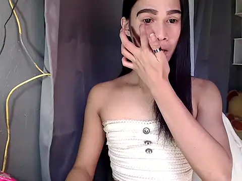 Snapshot of urseductivebarbie_xx chatting on October 2025 05:59:02 AM urseductivebarbie xx online show from October 2025 05:59:02 AM