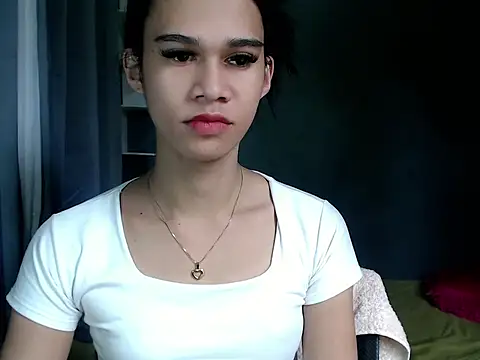 Snapshot of urseductivebarbie_xx chatting on November 2025 02:02:02 AM urseductivebarbie xx online show from November 2025 02:02:02 AM