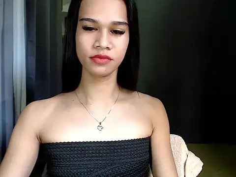 Snapshot of urseductivebarbie_xx chatting on November 2025 04:56:01 AM urseductivebarbie xx online show from November 2025 04:56:01 AM