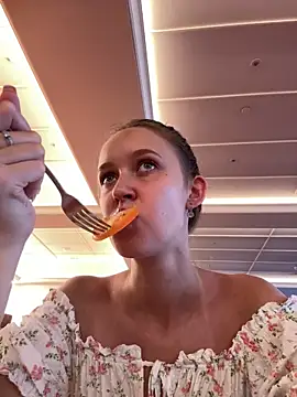 ElliRose online show from October 2025 12:32:01 AM