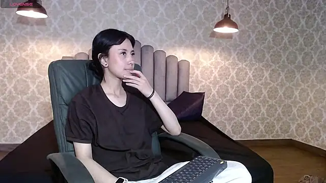  mavis2 online show from September 2025 08:56:02 PM