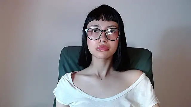  mavis2 online show from October 2025 08:28:01 PM