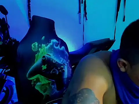 Snapshot of zeus_7777 chatting on October 2025 04:46:02 AM zeus 7777 online show from October 2025 04:46:02 AM