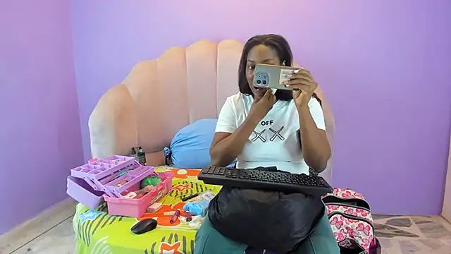 camilasandoval1 online show from September 2025 03:10:02 AM