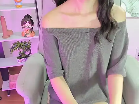 Snapshot of Mix-MiuMiu chatting on October 2025 06:46:02 AM Mix-MiuMiu online show from October 2025 06:46:02 AM