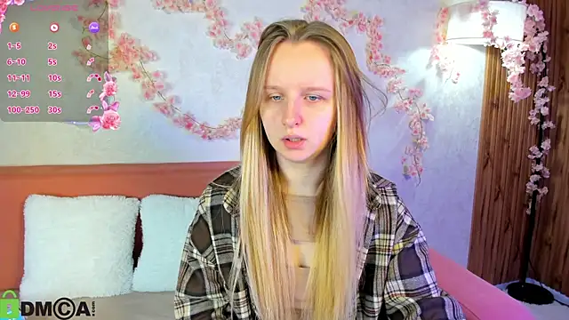 Snapshot of Rina_Panic chatting on October 2025 01:04:02 AM Rina Panic online show from October 2025 01:04:02 AM