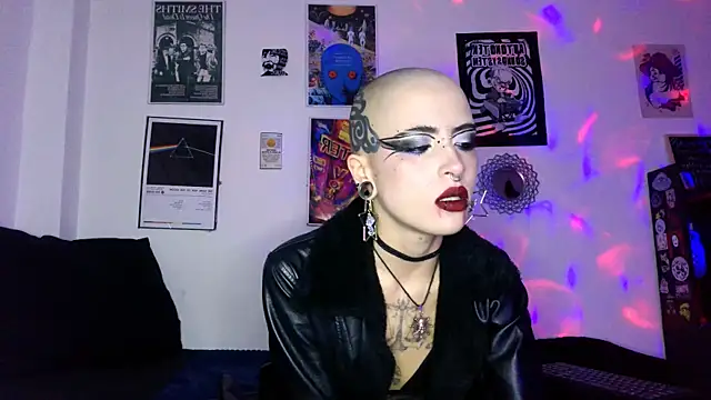 Snapshot of plutonbluemooon333 chatting on October 2025 11:37:01 PM plutonbluemooon333 online show from October 2025 11:37:01 PM