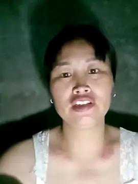 Snapshot of maple694 chatting on September 2025 10:49:02 AM maple694 online show from September 2025 10:49:02 AM