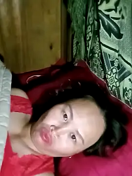 Snapshot of maple694 chatting on October 2025 01:50:01 PM maple694 online show from October 2025 01:50:01 PM