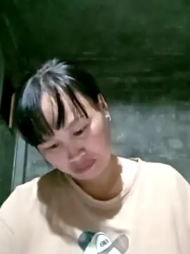 Snapshot of maple694 chatting on October 2025 03:12:02 PM maple694 online show from October 2025 03:12:02 PM