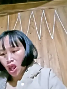 maple694 online show from November 2025 11:55:02 AM