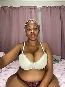 Snapshot of CurvyGod01 chatting on October 2025 06:08:02 PM CurvyGod01 online show from October 2025 06:08:02 PM