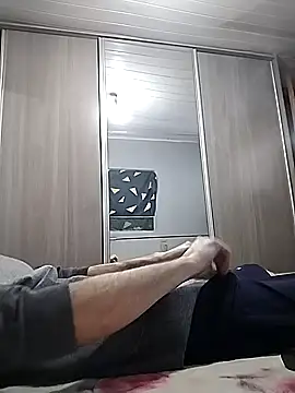 12dery online show from October 2025 01:53:02 PM