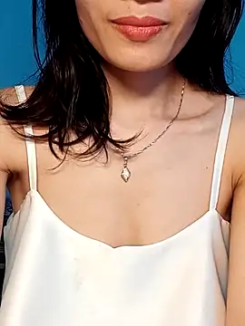 Snapshot of Hinna_x chatting on November 2025 07:51:02 AM Hinna x online show from November 2025 07:51:02 AM