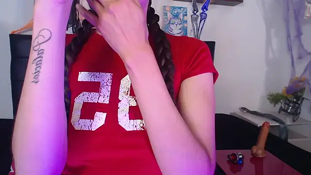 Nataliagp online show from October 2025 04:44:02 AM