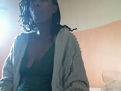 Snapshot of Pretty_miss_devilxxx35 chatting on October 2025 06:47:01 AM Pretty miss devilxxx35 online show from October 2025 06:47:01 AM