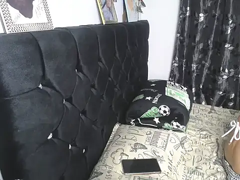 melen xiomi08 online show from October 2025 01:25:02 AM