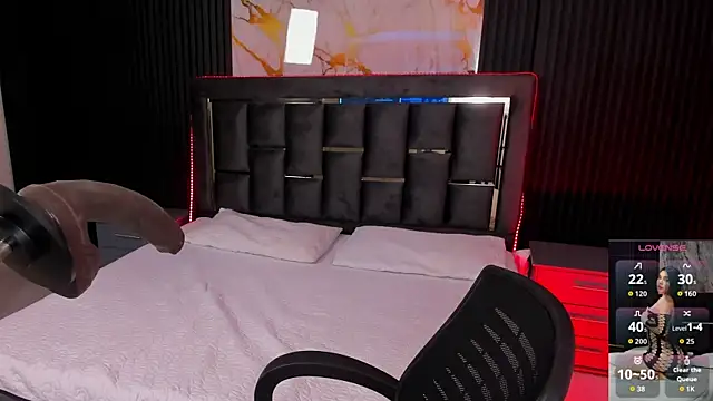 Snapshot of Hannasscott chatting on October 2025 11:44:01 AM Hannasscott online show from October 2025 11:44:01 AM