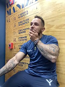 Snapshot of mason_fit chatting on October 2025 12:26:01 PM mason fit online show from October 2025 12:26:01 PM