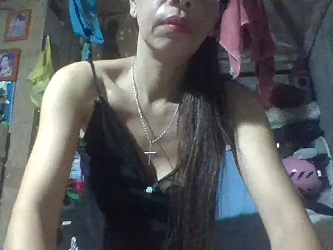 Snapshot of Mayumie05 chatting on November 2025 08:18:01 PM Mayumie05 online show from November 2025 08:18:01 PM