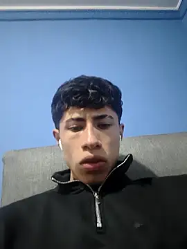 Snapshot of Rolito69 chatting on November 2025 02:55:01 AM Rolito69 online show from November 2025 02:55:01 AM