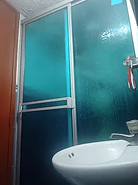 Snapshot of Rolito69 chatting on November 2025 06:17:01 PM Rolito69 online show from November 2025 06:17:01 PM