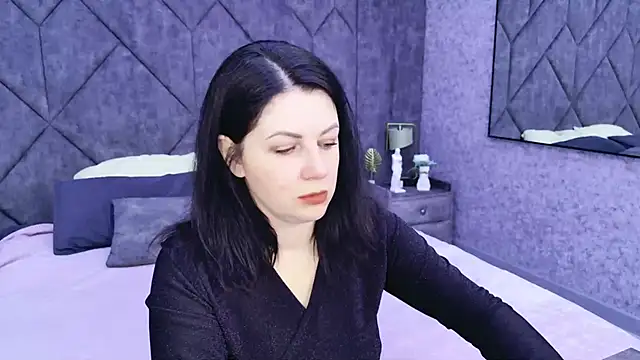 Nina Stane online show from October 2025 05:24:01 AM