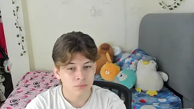 Felix art online show from October 2025 06:52:01 PM