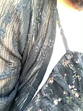 Snapshot of zhizhinaigai chatting on November 2025 03:29:02 AM zhizhinaigai online show from November 2025 03:29:02 AM