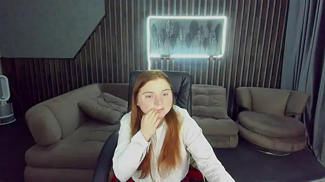 Snapshot of KattyRose8 chatting on October 2025 05:51:01 AM KattyRose8 online show from October 2025 05:51:01 AM