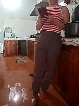 Snapshot of Sweet-Berry89 chatting on October 2025 03:29:01 AM Sweet-Berry89 online show from October 2025 03:29:01 AM