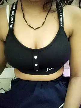 Snapshot of Nikita-Singh88 chatting on October 2025 03:42:01 AM Nikita-Singh88 online show from October 2025 03:42:01 AM