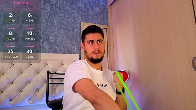 Snapshot of ryan_evanss chatting on September 2025 12:49:02 PM ryan evanss online show from September 2025 12:49:02 PM