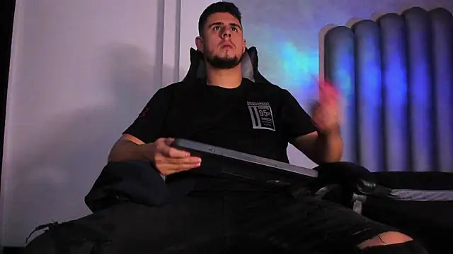 Snapshot of ryan_evanss chatting on September 2025 04:58:02 AM ryan evanss online show from September 2025 04:58:02 AM