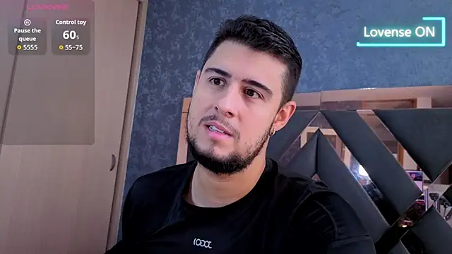 Snapshot of ryan_evanss chatting on October 2025 12:25:02 PM ryan evanss online show from October 2025 12:25:02 PM