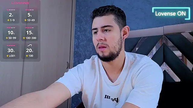 Snapshot of ryan_evanss chatting on October 2025 11:40:01 AM ryan evanss online show from October 2025 11:40:01 AM