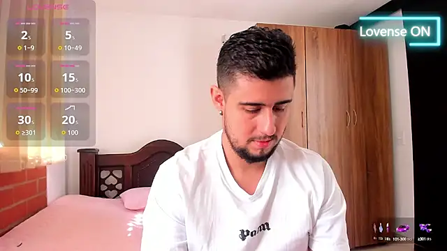 Snapshot of ryan_evanss chatting on October 2025 01:22:01 PM ryan evanss online show from October 2025 01:22:01 PM