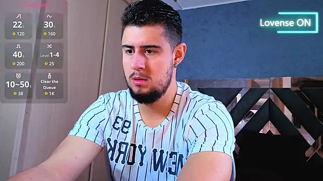 Snapshot of ryan_evanss chatting on November 2025 11:33:01 AM ryan evanss online show from November 2025 11:33:01 AM