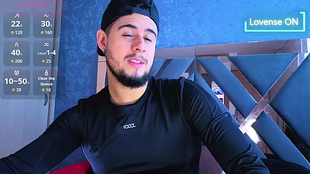 Snapshot of ryan_evanss chatting on November 2025 11:55:02 AM ryan evanss online show from November 2025 11:55:02 AM