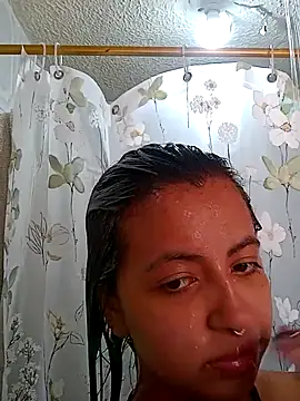 Melody Gho online show from October 2025 02:41:01 PM