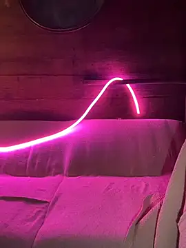 Snapshot of FoxStudioSex chatting on October 2025 05:47:01 PM FoxStudioSex online show from October 2025 05:47:01 PM