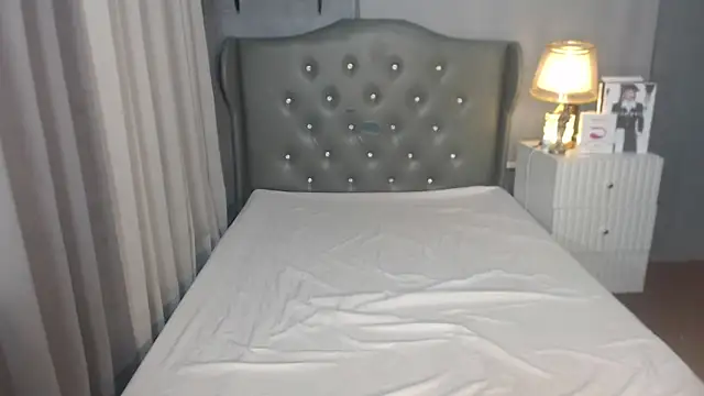 gillian slay online show from October 2025 11:35:01 AM