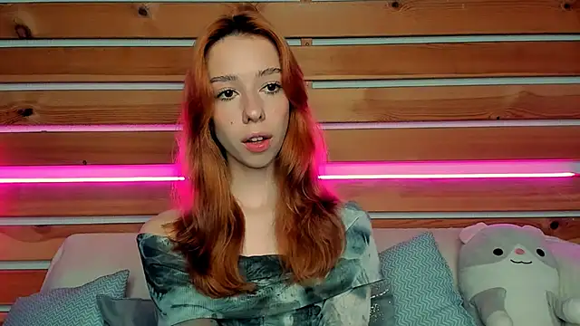 Lori Williams online show from September 2025 01:07:02 AM