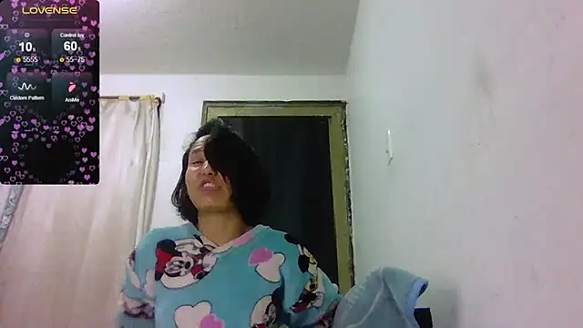 Natzu Choi online show from October 2025 12:20:01 AM